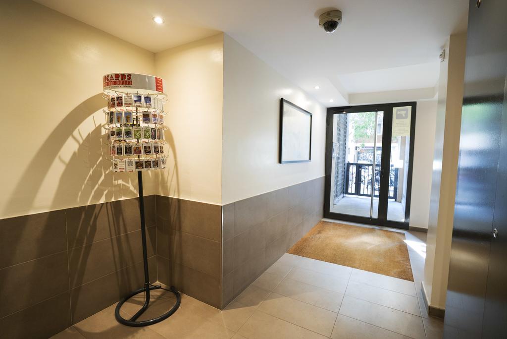 Serennia Cest Apartamentos Arc De Triomf Barcelona Ngoại thất bức ảnh